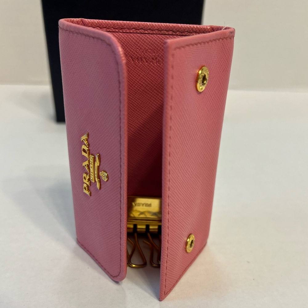 PRADA authentic Saffiano leather pink‎ key  card case with box - Picture 8 of 12